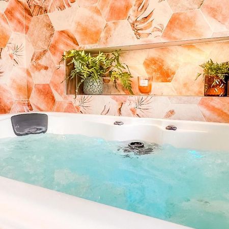 Atoumo Appartement Love Jacuzzi & Jardin Disneyland Paris Quincy-Voisins Dış mekan fotoğraf