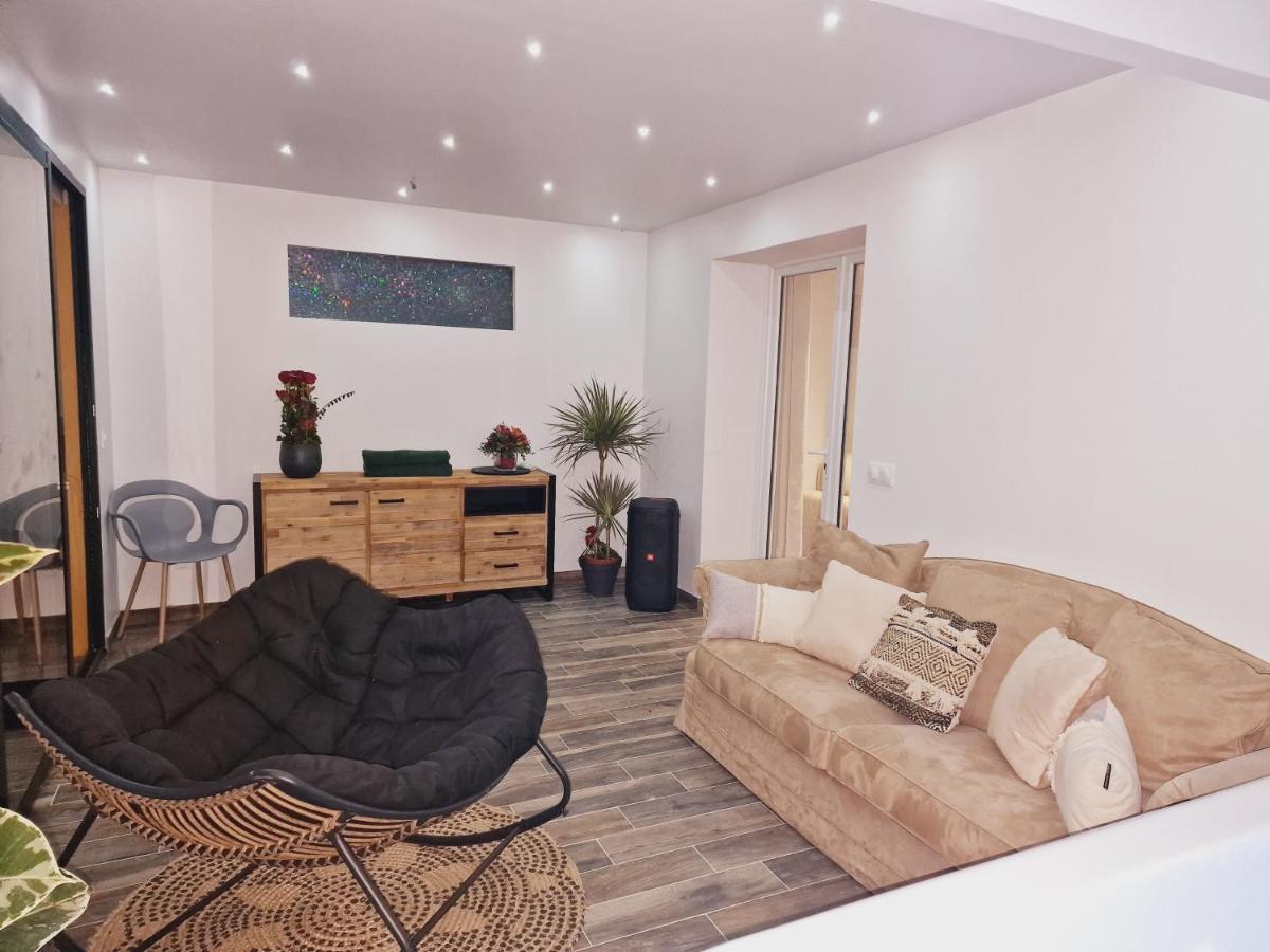 Atoumo Appartement Love Jacuzzi & Jardin Disneyland Paris Quincy-Voisins Dış mekan fotoğraf