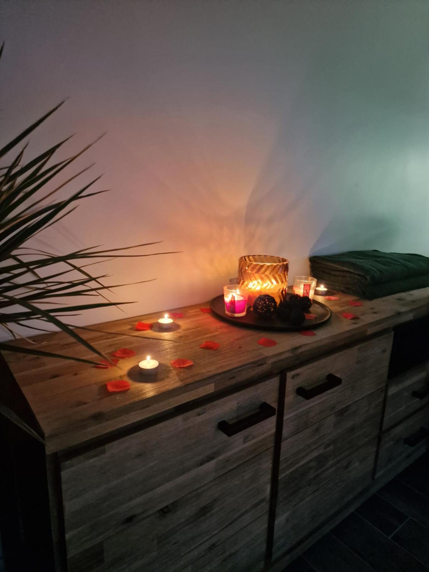 Atoumo Appartement Love Jacuzzi & Jardin Disneyland Paris Quincy-Voisins Dış mekan fotoğraf